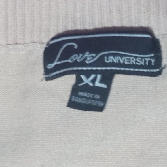 Lightweight Button Up Cardigan Sweater - Picture 4 of 5